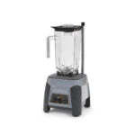 Horecatech - Frullatore Blender professionale “Heavy Duty Élite” RS617 Blender professionale dalle prestazioni elevate. Il motore a velocità variabile, il gruppo lame a sei sezioni, la caraffa a sezioni squadrate e il pulsante PULSE lo rendono un prodotto molto flessibile adatto a tutte le esigenze. Bicchiere in copoliestere antishock da 2 Litri con scala graduata in ml e once Tappo in speciale materiale plastico elastomero TPE Corpo macchina in ABS resistente agli urti e piedini antiscivolo sulla base Gruppo lame in acciaio a sei sezioni Motore ultrapotente da 3,5 HP Comandi manuali (ON/OFF, Velocità, PULSE) Asta di sicurezza Protezione sovraccarico Pulsante di riarmo rapido Specifiche tecniche: - Capacità: 2 Lt - Dimensione: 22,5x22,5x49 (H) cm - Peso: 4,2 kg - Dati elettrici: 220V-240V~ 50/60Hz - 1500W