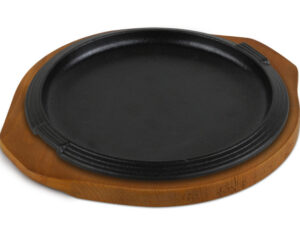 Ilsa – Piatto Tondo in Ghisa con Vassoio in Legno Ø 21 cm