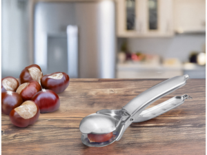 Westmark - Tagliacastagne con Lama Dentata Inox